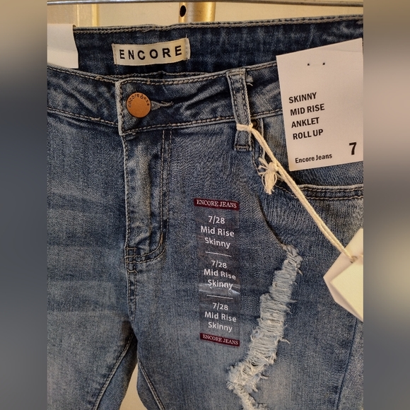 Encore Jeans  Slim Fit Skinny  Jeans - Picture 4 of 7